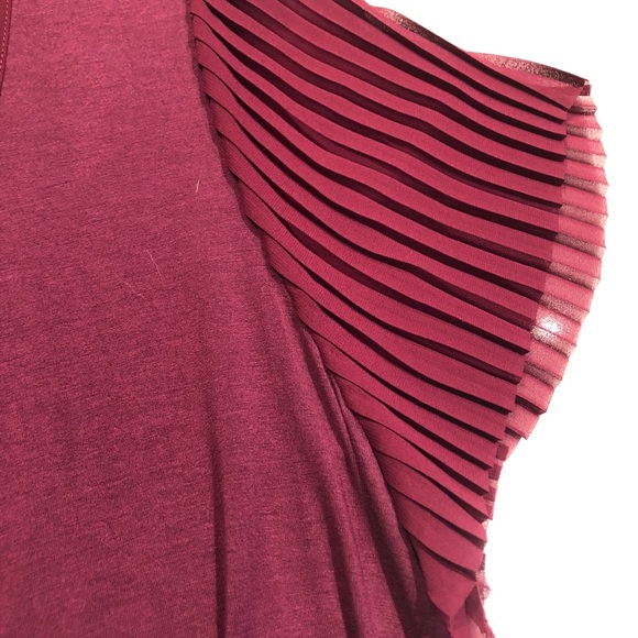 A.n.d eway Size M half sleeve tee plum color - Picture 2 of 3